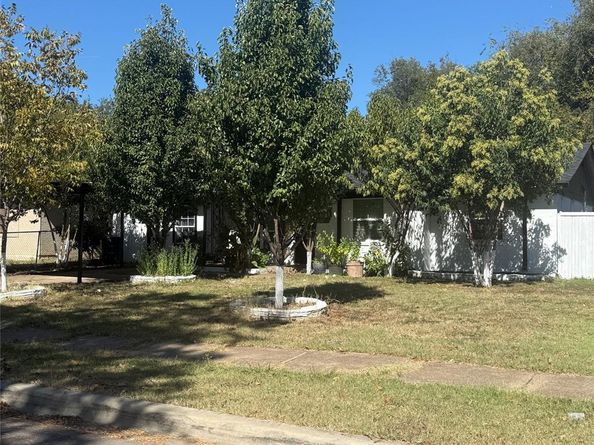 765  Ivywood Drive , Dallas Texas 75232