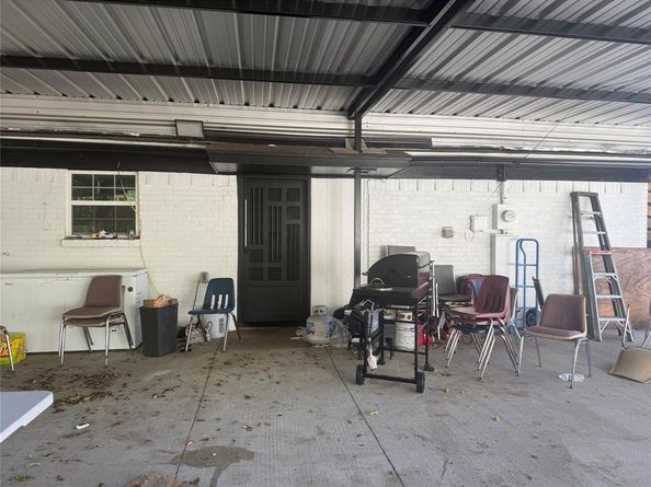 765  Ivywood Drive , Dallas Texas 75232