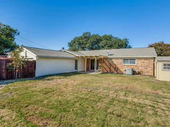 1712  Laurel Lane , Plano Texas 75074