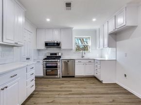 1712  Laurel Lane , Plano Texas 75074