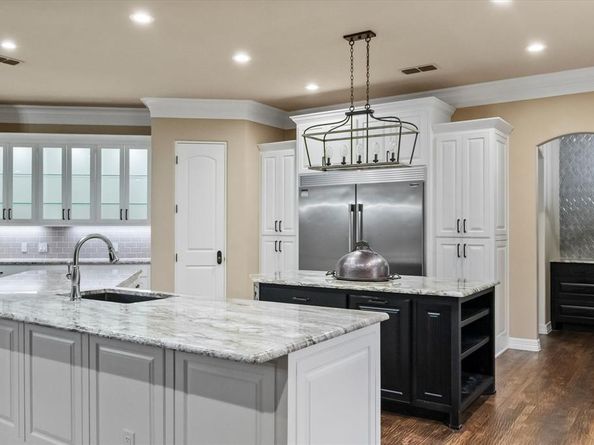 602  Rainbow Creek Court , Arlington Texas 76012