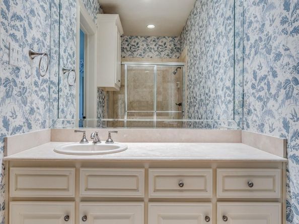 4420  Park Lane , Dallas Texas 75220