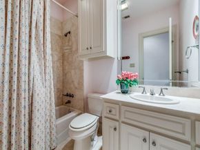 4420  Park Lane , Dallas Texas 75220