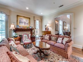 4420  Park Lane , Dallas Texas 75220