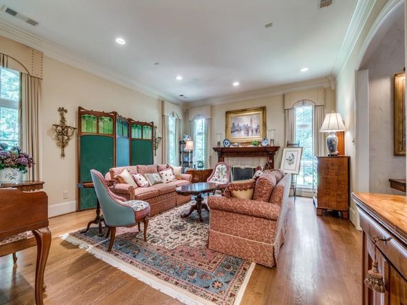 4420  Park Lane , Dallas Texas 75220