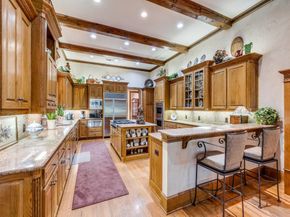 4420  Park Lane , Dallas Texas 75220