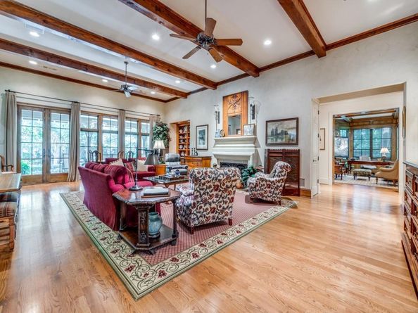 4420  Park Lane , Dallas Texas 75220