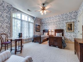 4420  Park Lane , Dallas Texas 75220