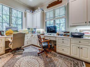 4420  Park Lane , Dallas Texas 75220