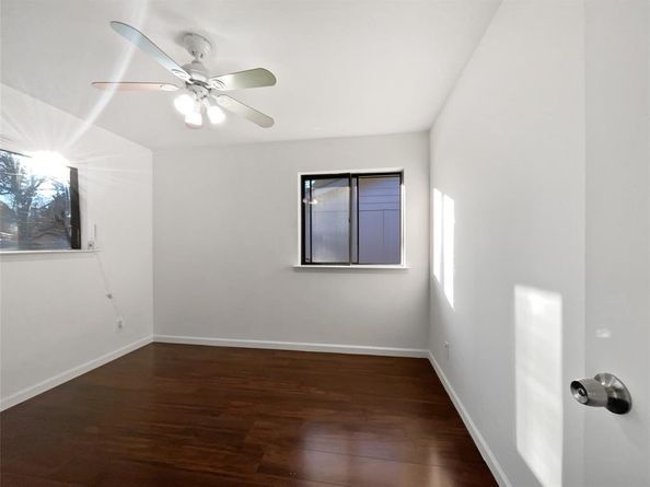 2422  Kingston Street , Arlington Texas 76015