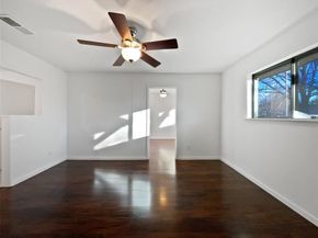 2422  Kingston Street , Arlington Texas 76015