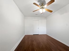 2422  Kingston Street , Arlington Texas 76015