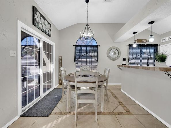 6504  Topaz Drive , Arlington Texas 76001