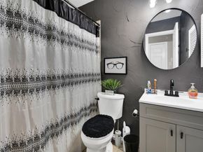 6504  Topaz Drive , Arlington Texas 76001