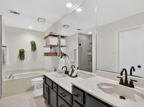 2941  Hunters Point Lane , Carrollton Texas 75007