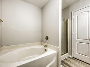 420  Overland Trail , Cedar Hill Texas 75104