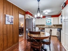 10422  Lake Gardens Drive , Dallas Texas 75218