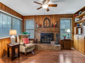 10422  Lake Gardens Drive , Dallas Texas 75218