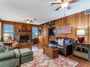 10422  Lake Gardens Drive , Dallas Texas 75218