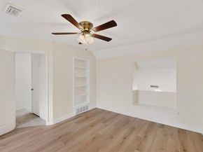 1442  Weiler Boulevard , Fort Worth Texas 76112