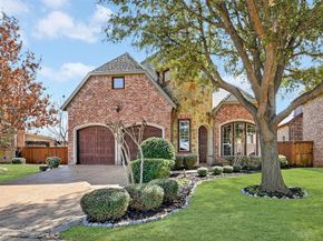 2012 S Hill Drive , Irving Texas 75038