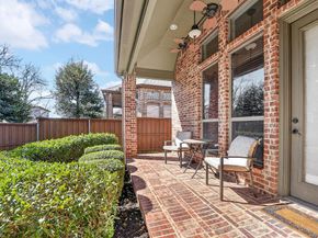2012 S Hill Drive , Irving Texas 75038