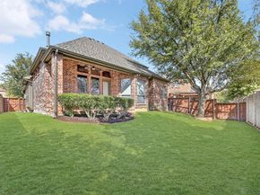 2012 S Hill Drive , Irving Texas 75038
