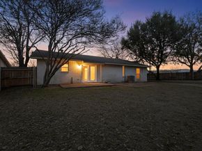 5516  Laredo Lane , Garland Texas 75043