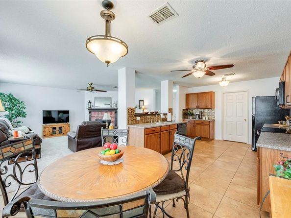 3214  Friesian Court , Denton Texas 76210