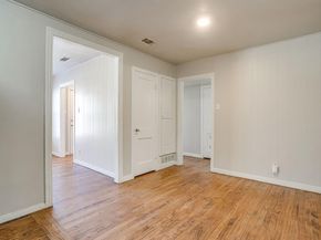 2305  Bonnie Brae Avenue , Fort Worth Texas 76111