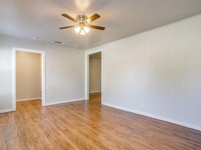 2305  Bonnie Brae Avenue , Fort Worth Texas 76111