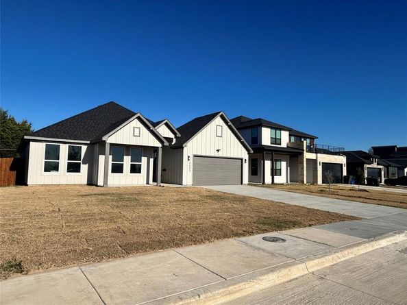 2403  Gooch Street , Dallas Texas 75241