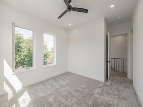 5320  Reiger Avenue  103, Dallas Texas 75214