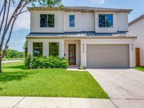 400  Cristler Avenue , Dallas Texas 75223