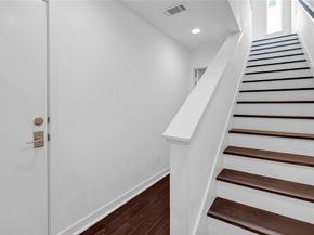 4915  Flitwick Court , Dallas Texas 75204