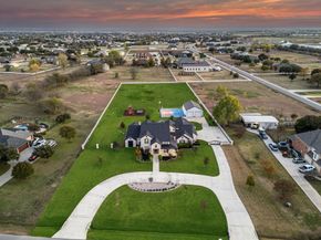 2025  Greenway Crossing Drive , Haslet Texas 76052