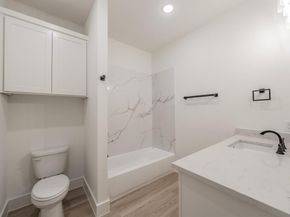 1402  Driess Street , Fort Worth Texas 76104