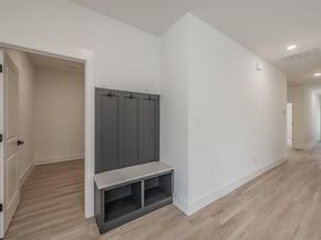 1402  Driess Street , Fort Worth Texas 76104