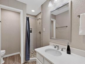 218 N Beacon Street  108, Dallas Texas 75214