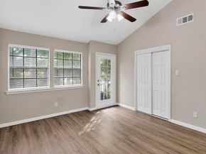 218 N Beacon Street  108, Dallas Texas 75214