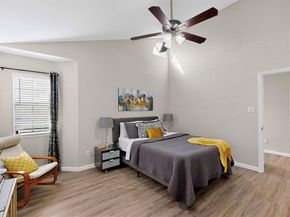 218 N Beacon Street  108, Dallas Texas 75214