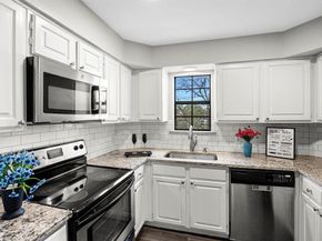 218 N Beacon Street  108, Dallas Texas 75214