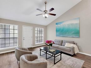 218 N Beacon Street  108, Dallas Texas 75214