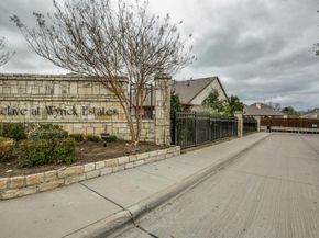 11327  Mounts Run Drive , Dallas Texas 75218