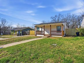 816  Bradley Street , Fort Worth Texas 76103