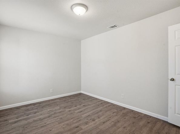 816  Bradley Street , Fort Worth Texas 76103