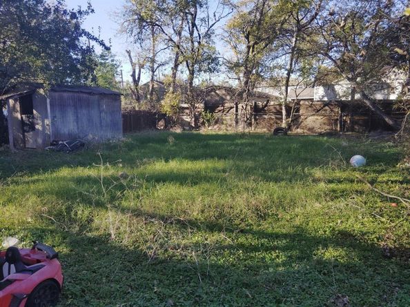 3805  Burton Avenue , Fort Worth Texas 76105