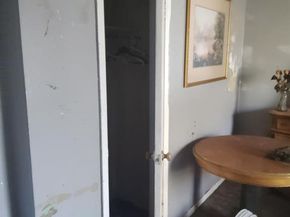 3805  Burton Avenue , Fort Worth Texas 76105