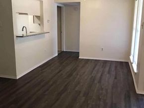 6050  Melody Lane  317, Dallas Texas 75231