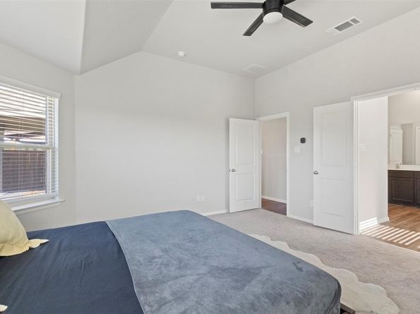 1421  Avalon Court , Celina Texas 75009